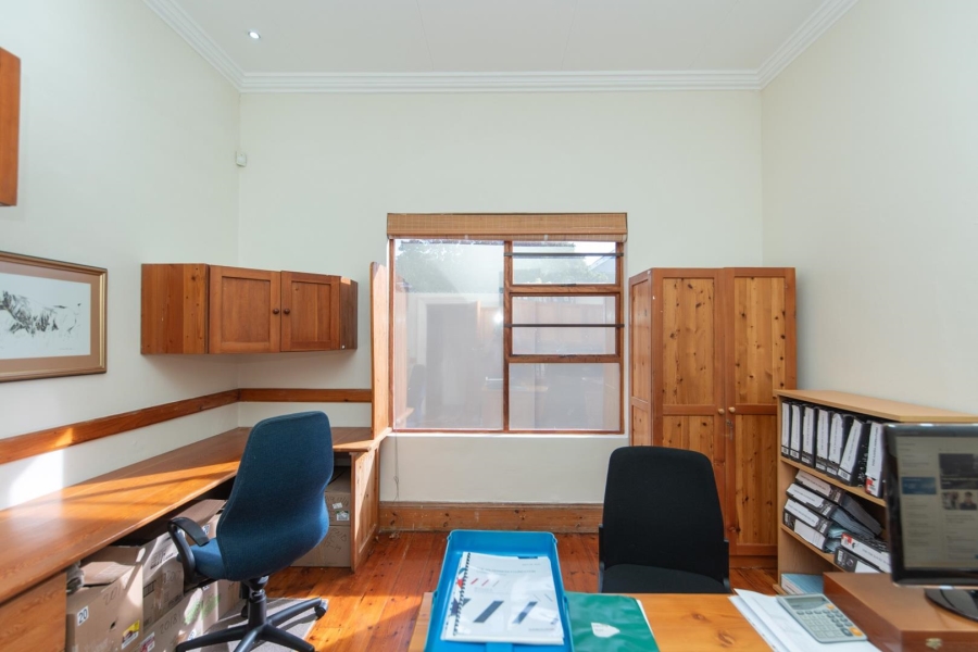 Commercial Property for Sale in Richmond Hill Eastern Cape